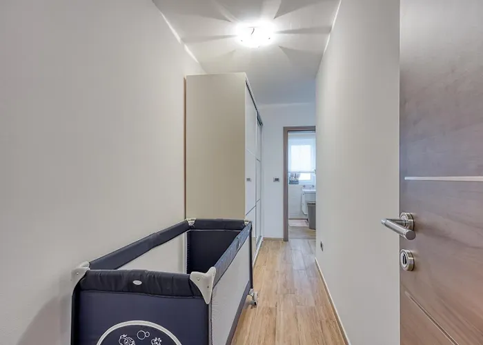 Celtis House -pool-whirlpool-sauna Grožnjan