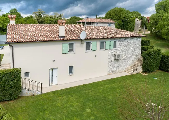 Celtis House -pool-whirlpool-sauna Villa Grožnjan