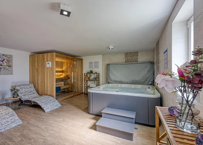 Celtis House -pool-whirlpool-sauna Grožnjan